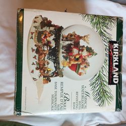 Kirkland Signature Musical Water Globe With Revolving Base