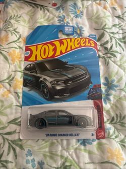 Hot Wheels Dodge Charger Hellcat