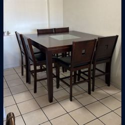 Dinning Table 6 Chairs