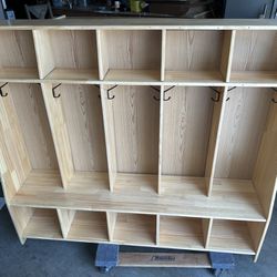 Wooden 5 Section School Coat Locker with Bench, Cubbies, and Storage Organizer 