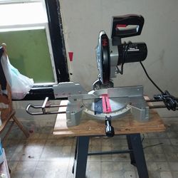 Compoundmitter Saw 