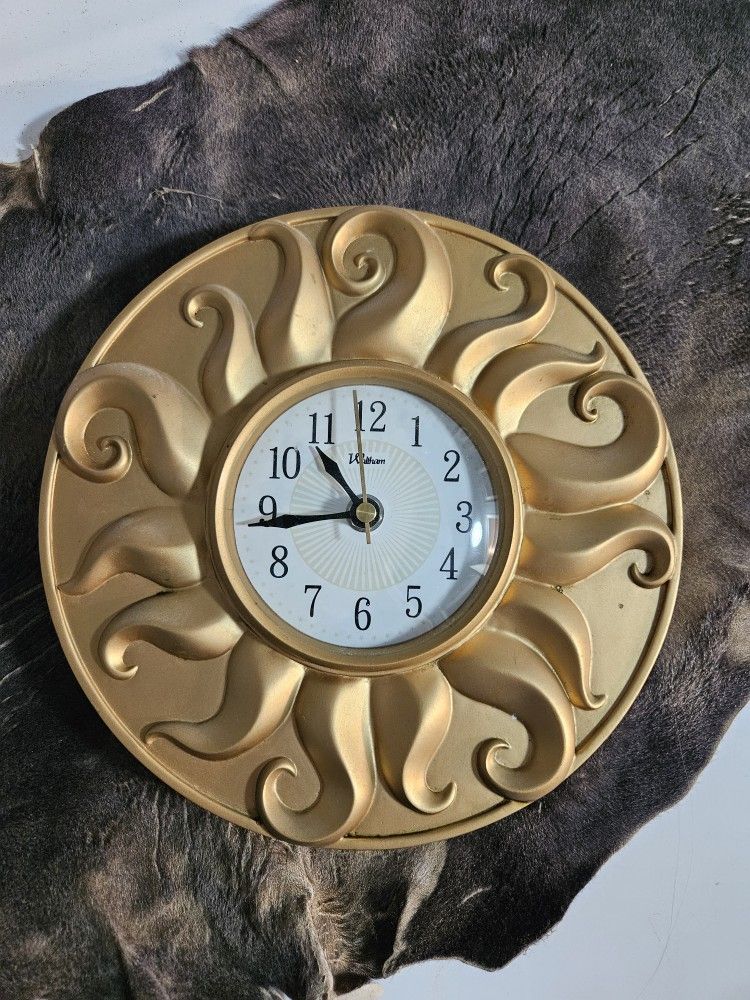 Vintage Midcentury Metal WALTHAM wall Clock