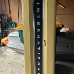 Ultra Rare International Tailgate