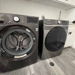 LG  Washer/ Samsung Dryer 