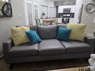 7' Sofa