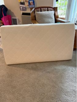 Crib mattress - NEW/never used