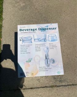Beverage dispenser