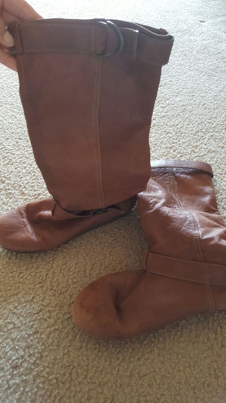 Belle Italian brand leather boot size 8