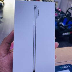 iPhone 17 Air 256GB Unlocked - Lease To Own Option With $10 Upfront Payment🥳