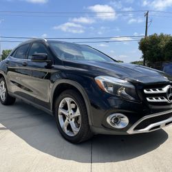 2018 Mercedes GLA250