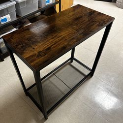 High Quality Small Wood and Metal Side Table