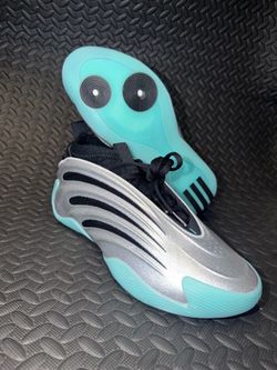 Adidas Harden Volume 9 “Uno” Basketball Shoes Size 11 Brand New