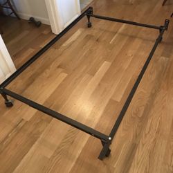 TWIN SIZE METAL FRAME BED RAILS