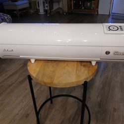 Siser® Juliet™ High Definition Cutter 12" New Floor Model 