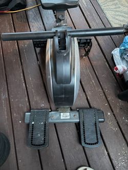 Rowing Machine with Flywheel