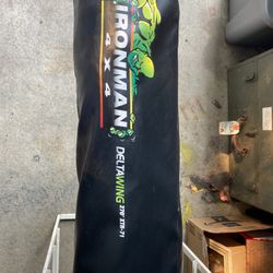 Ironman DeltaWing 270 Awning (Drivers side mount)