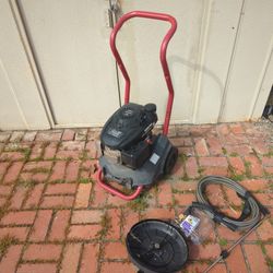 Pressure Washer With Honda Motor
