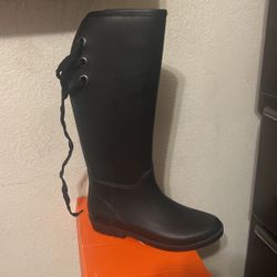 Rain Boots Size 6 