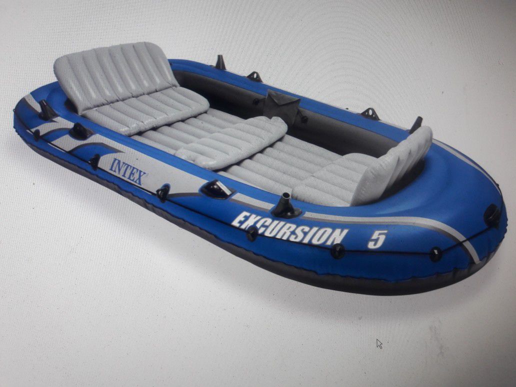 5 person inflatable fishing boat 200.00 firm