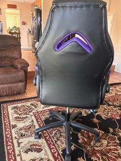Gaming chair