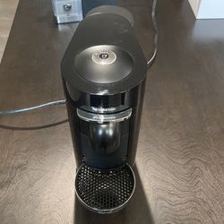 Nespresso Delongi Vertuo Plus Coffee And Espresso