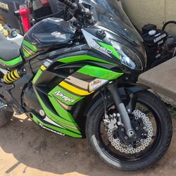 2013 kawasaki (miles 25,000) 600cc tour 