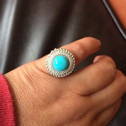 A Stunning Turquoise 💍 by JUDITH RIPKA