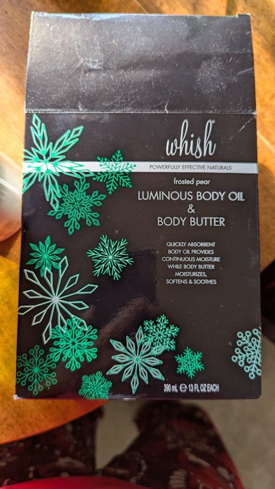 Whish Frosted Pear Body Oil And Body Butter