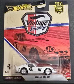 Hot Wheels Vintage Racing  "Ferrari 250 GTO" 4/5 Car Culture Premium 2026