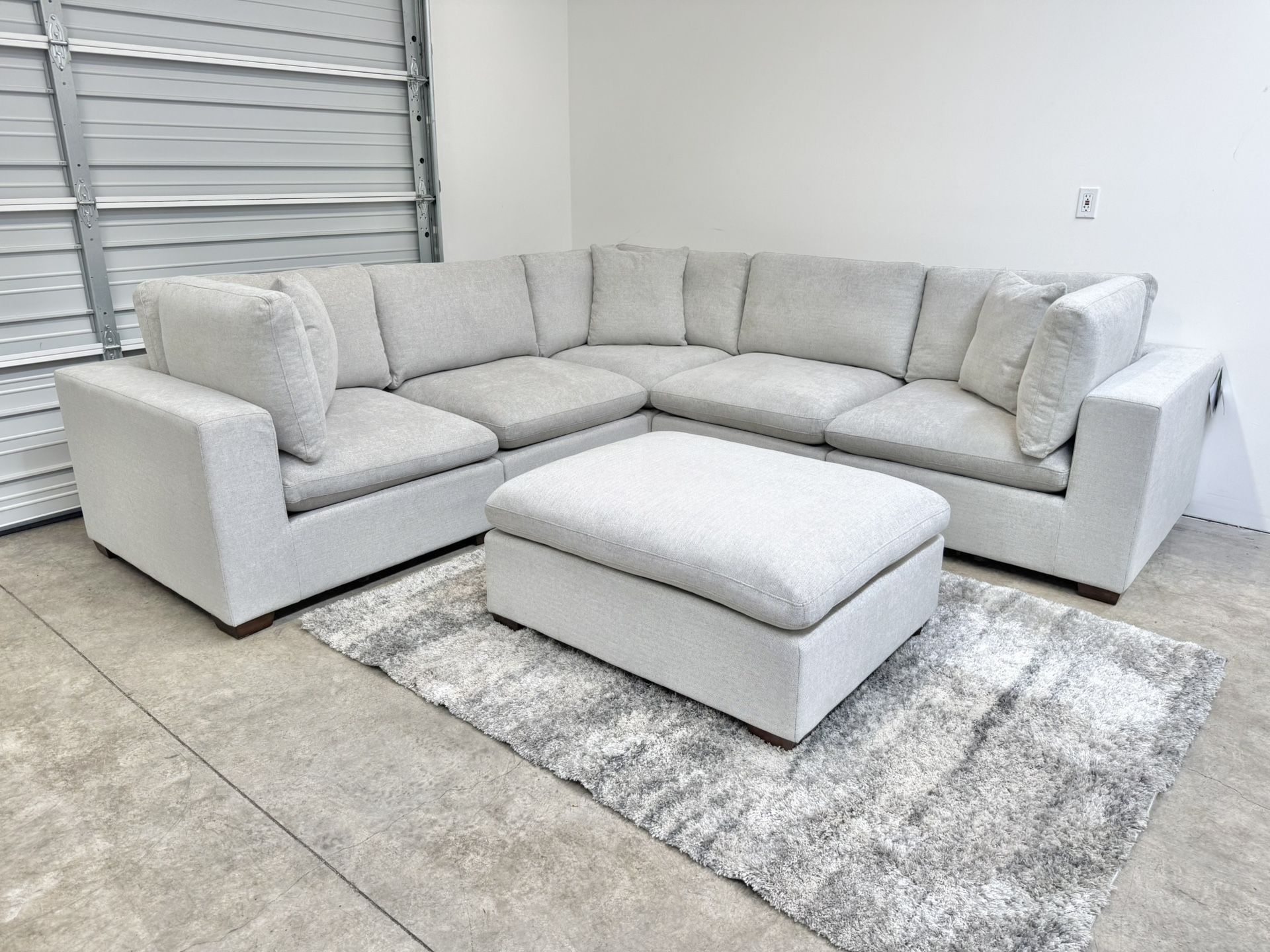 Thomasville Lowell 6-piece Modular Sectional