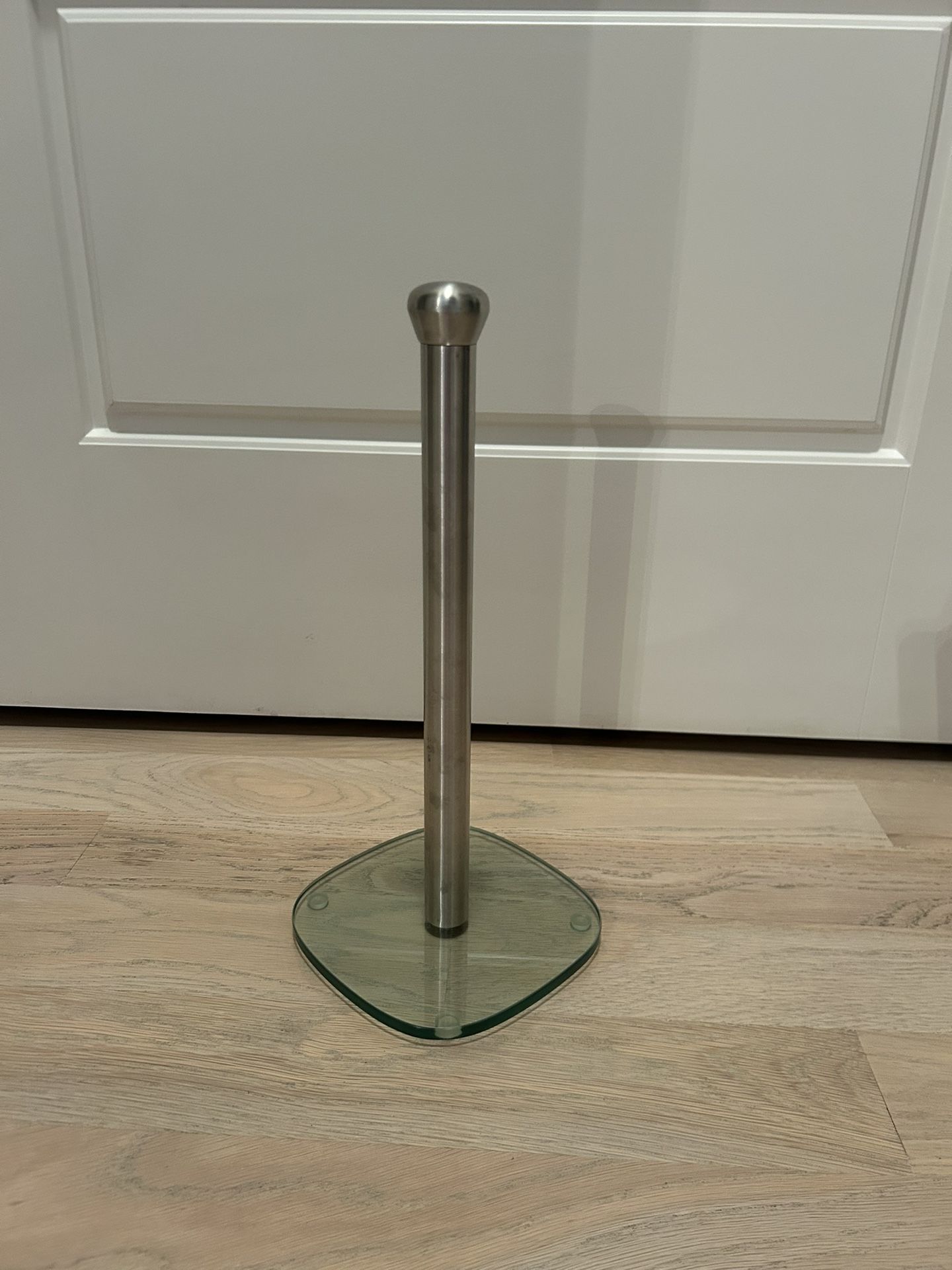 PAPER TOWEL HOLDER