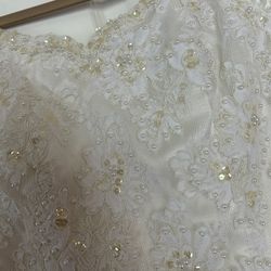 Wedding dress