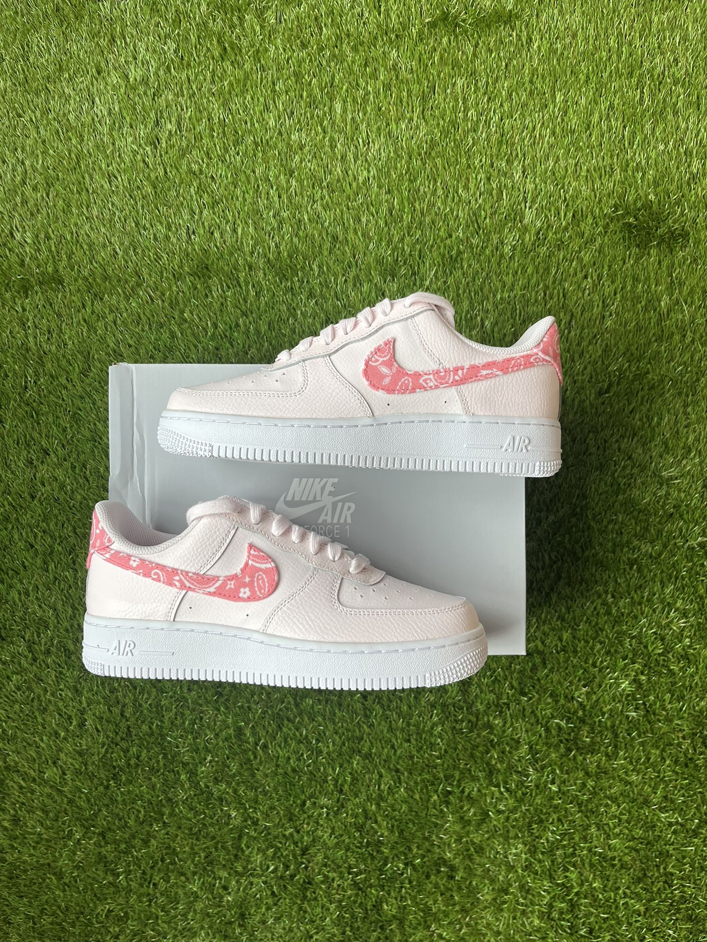 Wmns Air Force 1 ‘Pink Paisley  