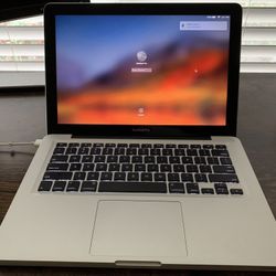 MacBook Pro 13”