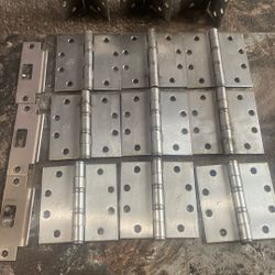 Door Latch 12 Pices $20