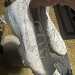 Nike Air VaporMax Flyknit Pure Platinum 