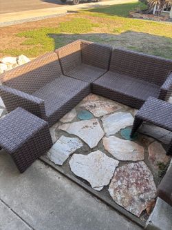Outdoor Wicker Sectional Sofa Set with Table