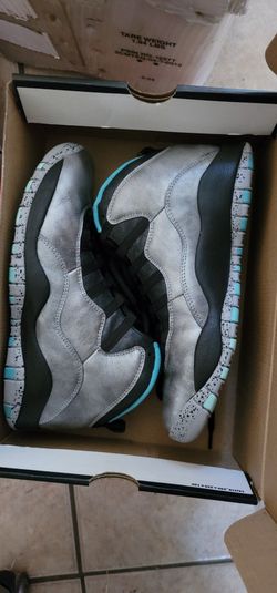 Jordan Retro 10 Statue of Liberty size 8.5