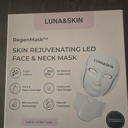  Red Light Therapy Face and Neck Mask