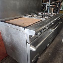 Restaurant Equipmemt.
