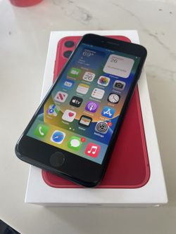 2020 iPhone SE 64GB Straight Talk 