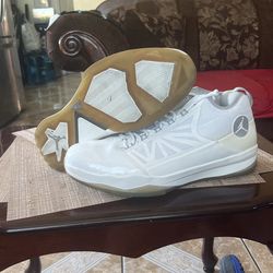 Jordan CP3 IV White Metallic 2011 Size 15 Brand New 428821-104