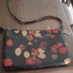 Handbags Women Like New