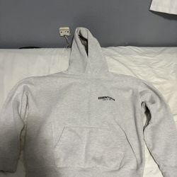 Essentials Hoddie