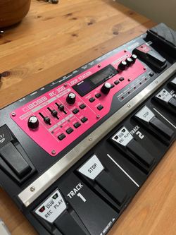 Boss RC-300 Looper station
