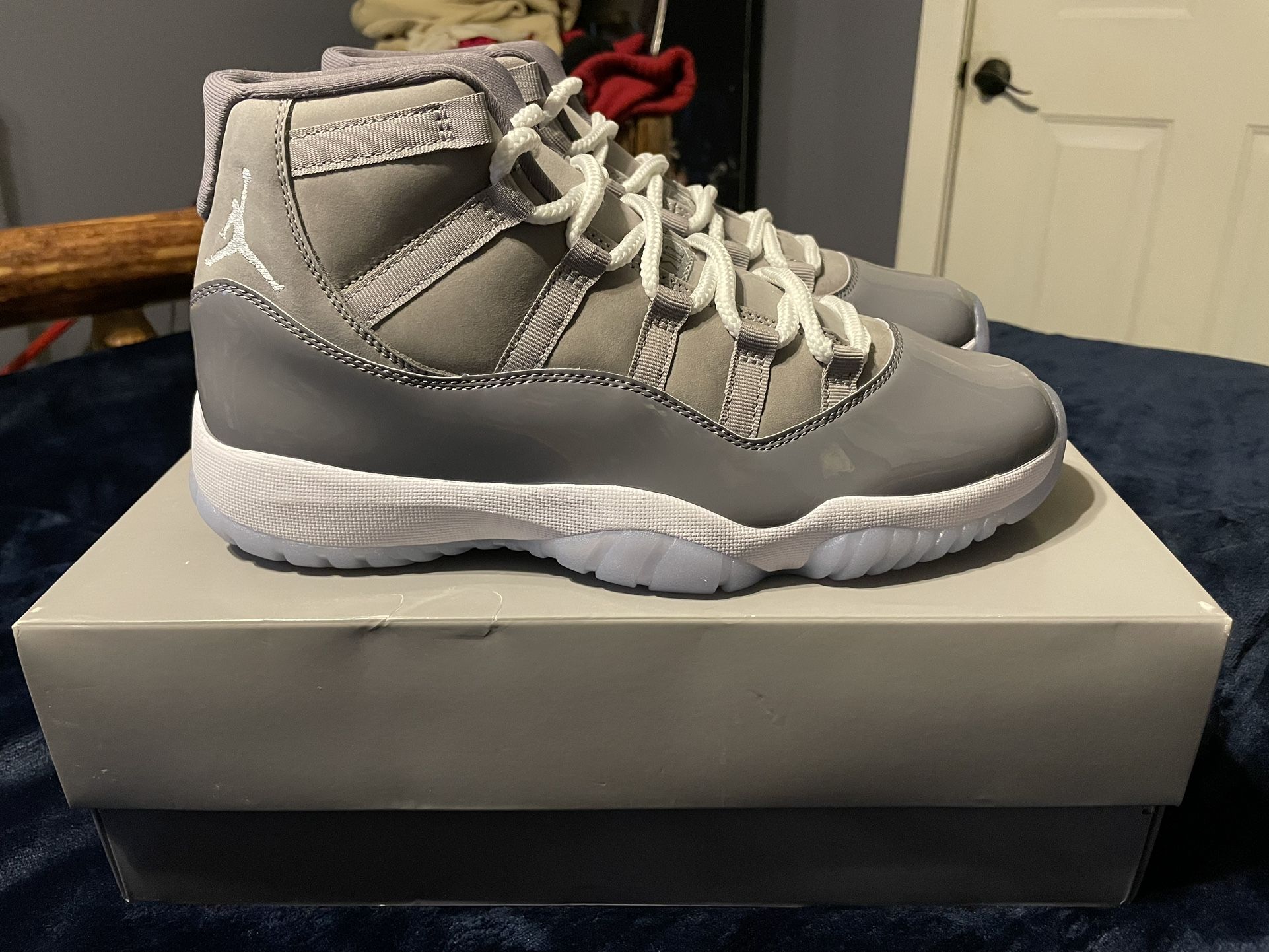 Jordan Cool Grey 11s Size 10, Brand New