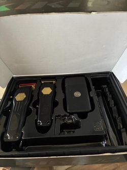 Professional cordless clippers set