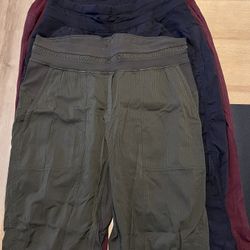 Lululemon Mid Rise Jogger Full Length 