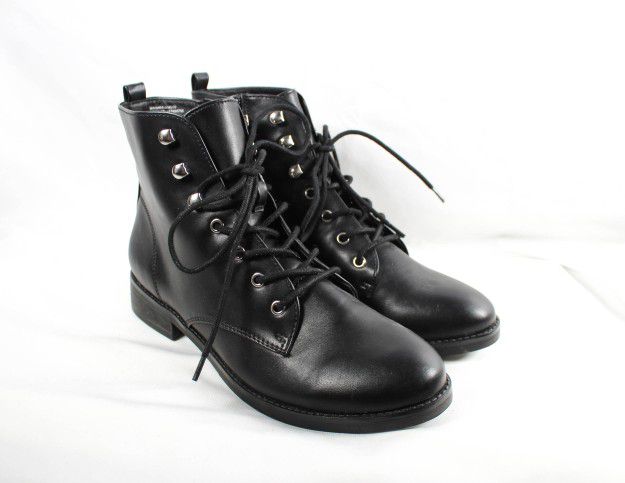 Black Witchy Goth Ankle Lace Up Side Zipper Boots Women Size 9 New without Tags
