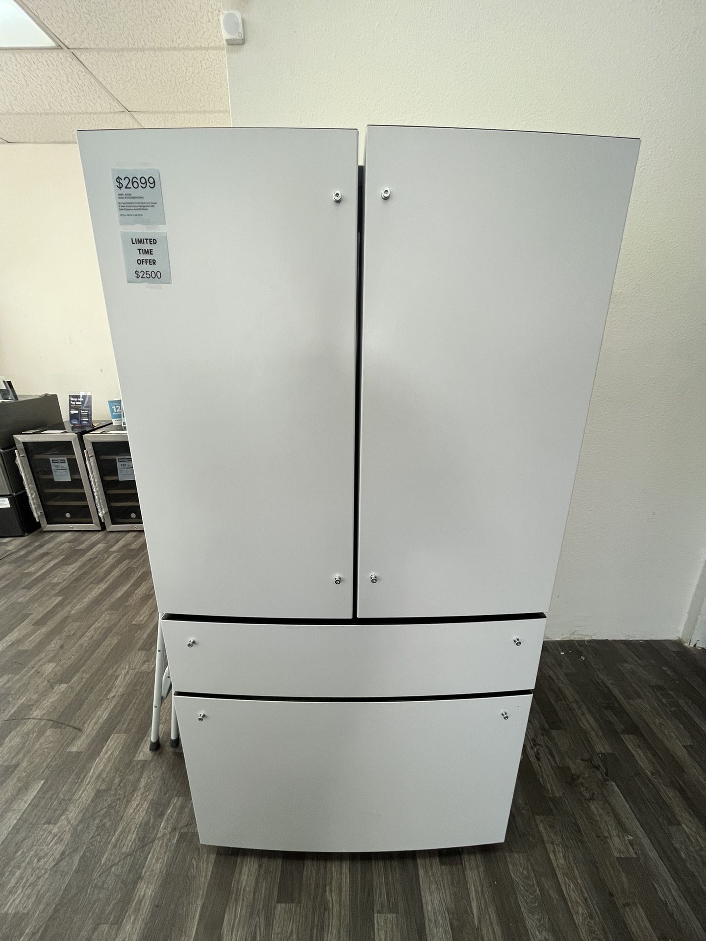 $2500 GE CAFE in Excellent Condition, Open Box, Includes One Year Warranty